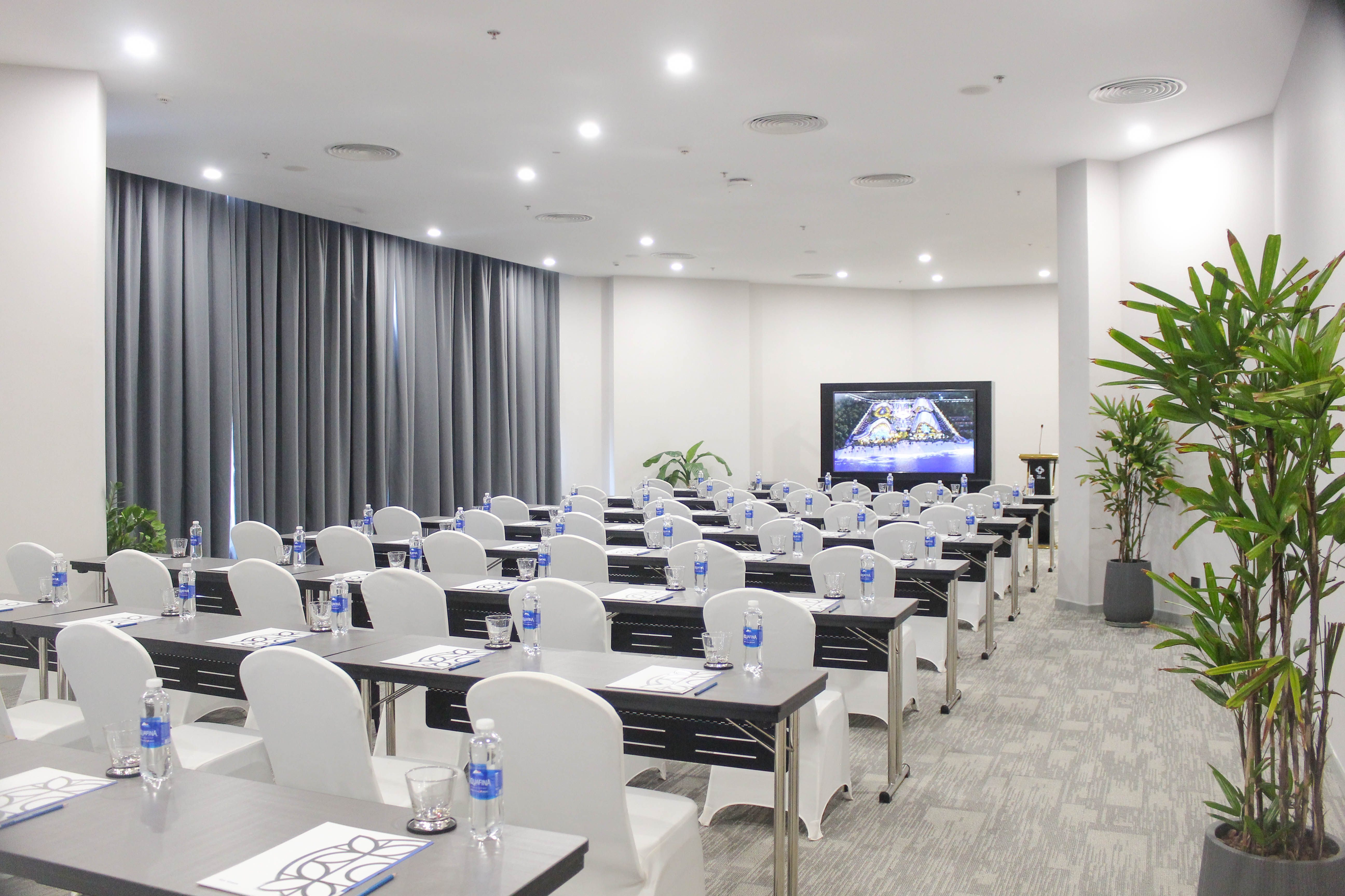 Meetting Room (001)