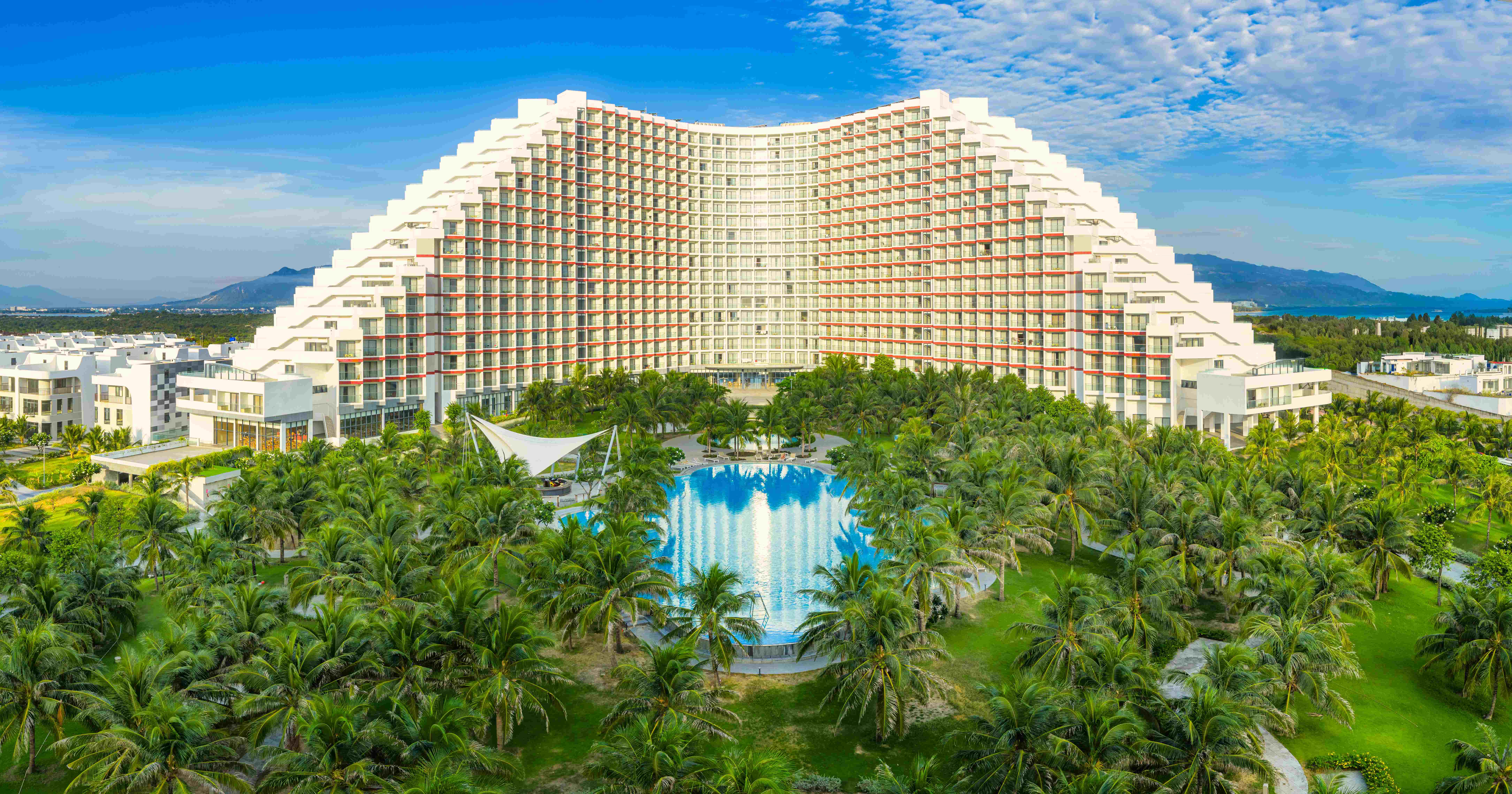 The Grand Arena Cam Ranh