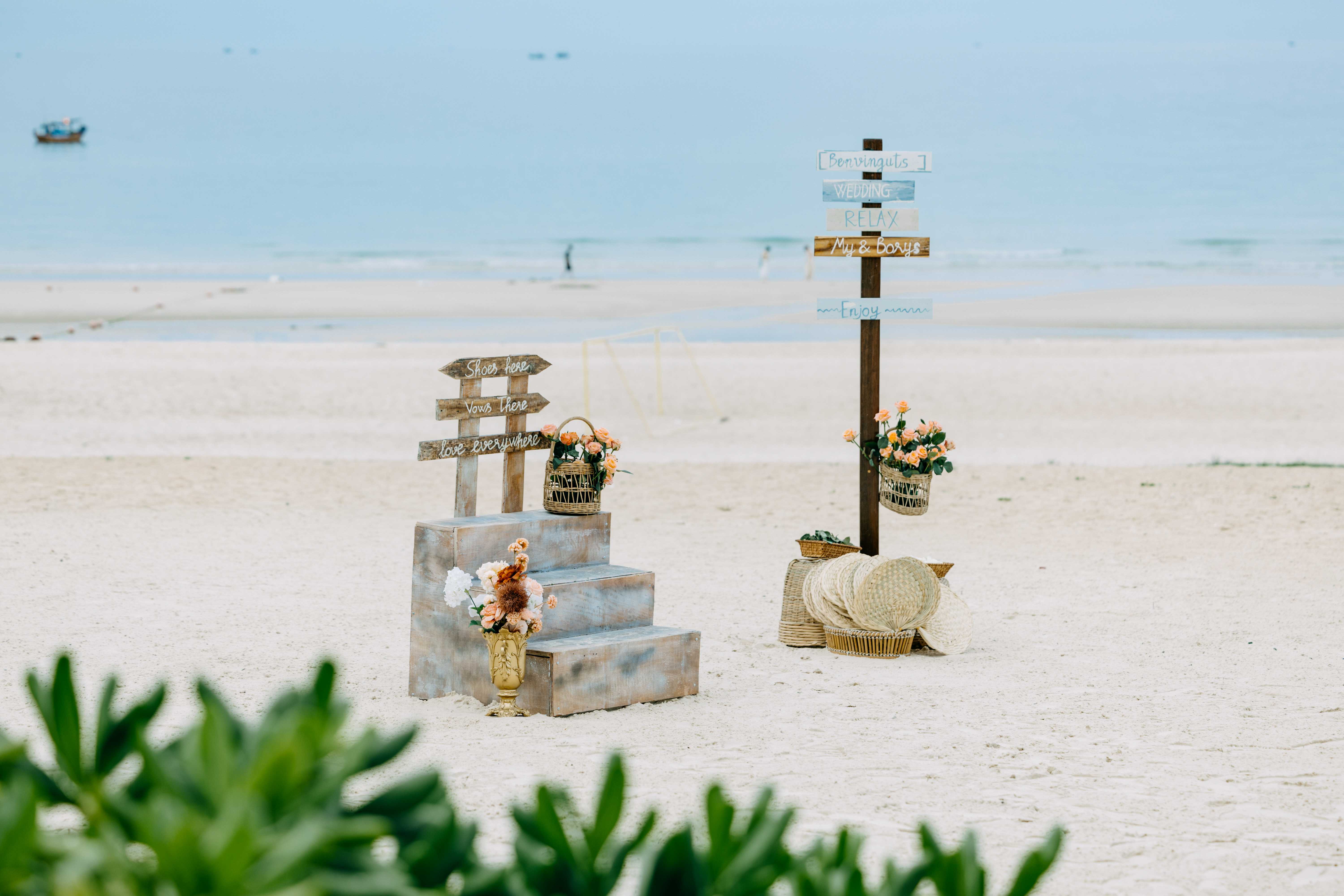 Hội Nghị & Tiệc Cưới